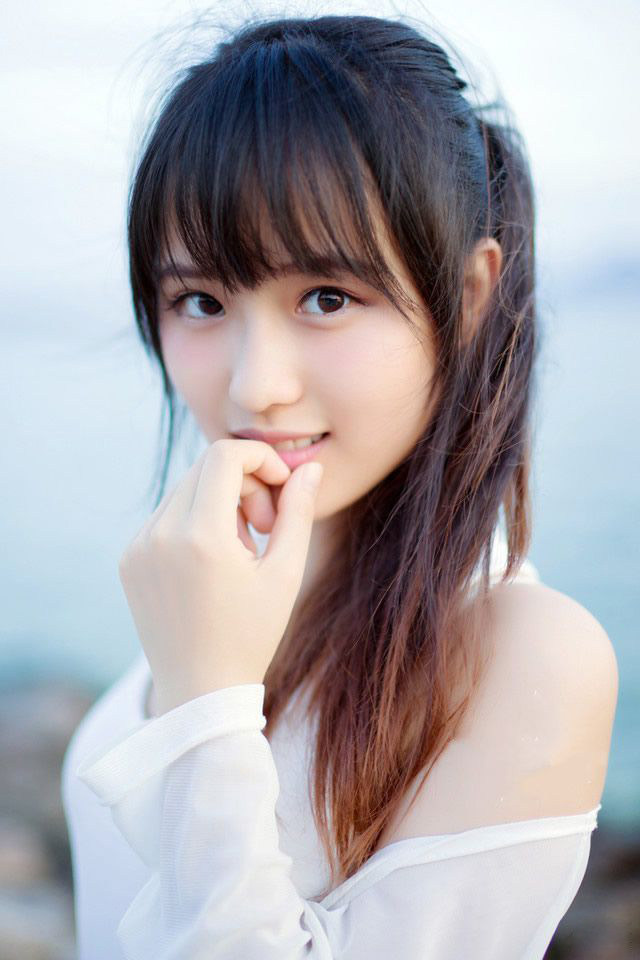 用一句话灭非诚勿扰所有女嘉宾的灯,俄希望娶一个处女。